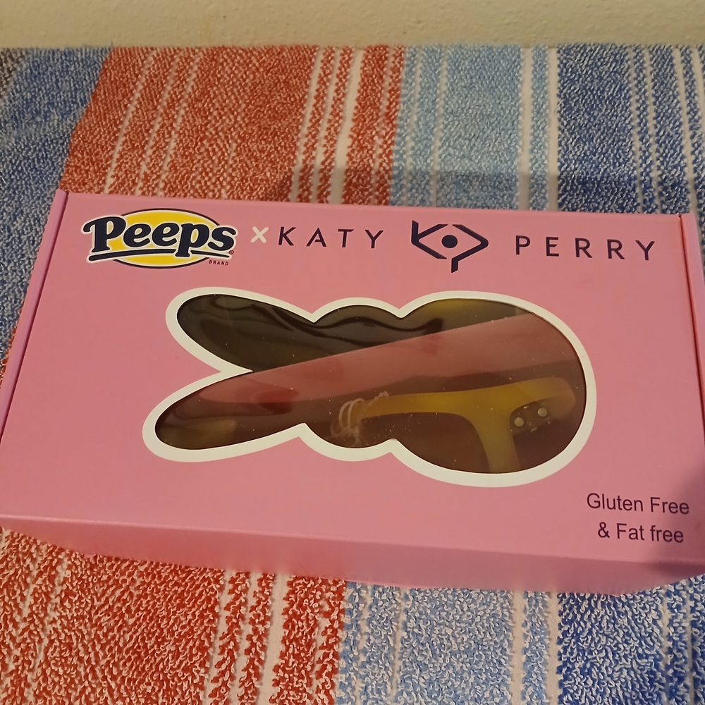 Katy Perry Collections Kids Yellow Bunny Sandals - Picture 6 of 6